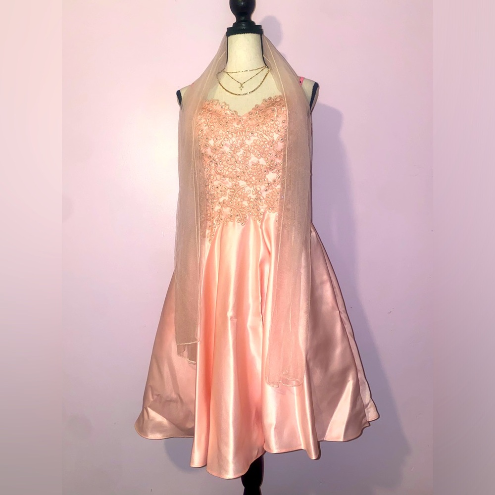 LET’S Women’s Salmon Smocked Mini Dress. Size Medium (#bundle&save)